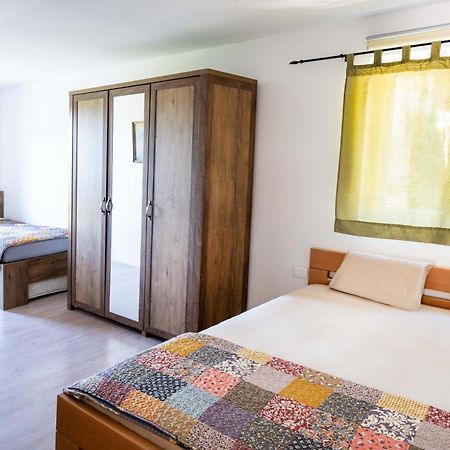 Apartma Salvia-Guest House Lucija Exterior photo